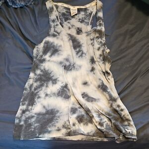 PINK Victoria's Secret Black and White Asymmetrical Sleeveless Tank Top